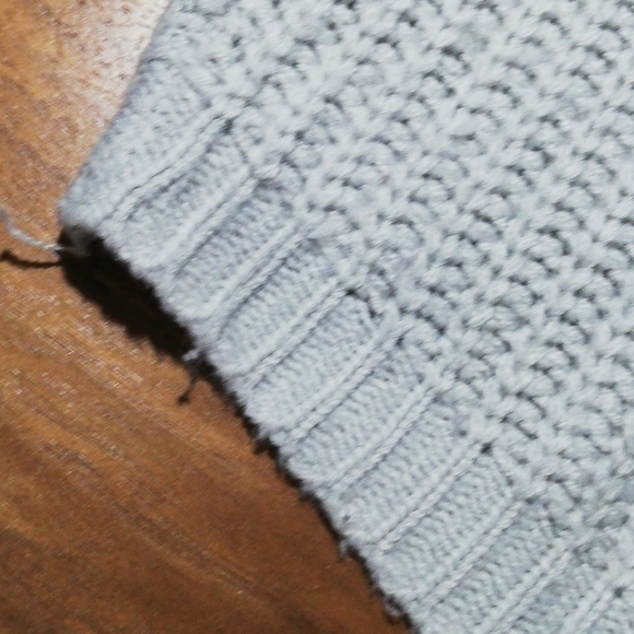 2/25 Open back sweater - Picture 3 of 4